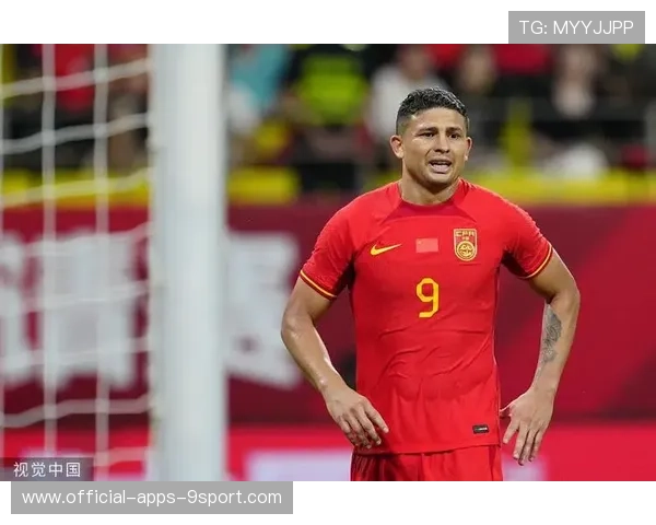 艾克森训练赛头球破门,身体状态恢复巅峰